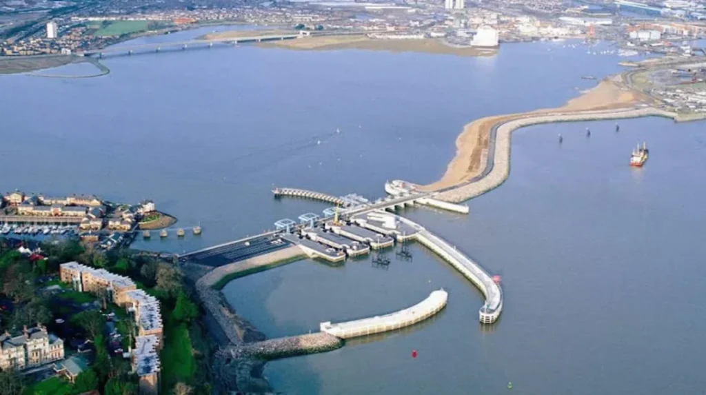 Why Cardiff Bay's Water Quality Still Fails After Heavy Rain: Causes, Impacts & Solutions
