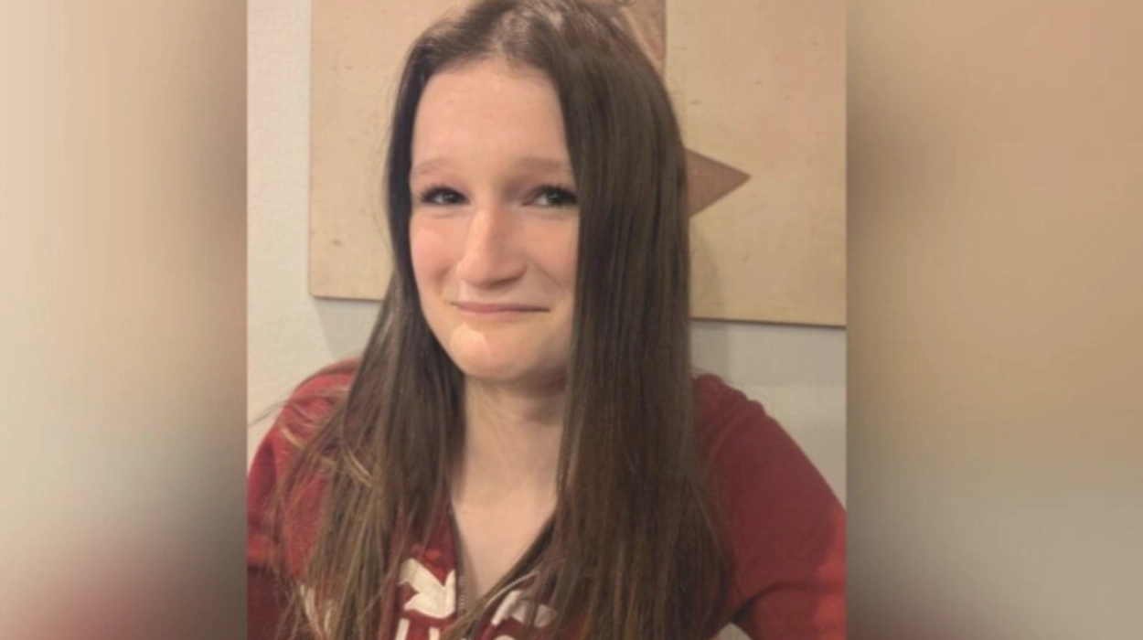 Rhiwbina Police Launch Urgent Search for Missing Teenager Evie