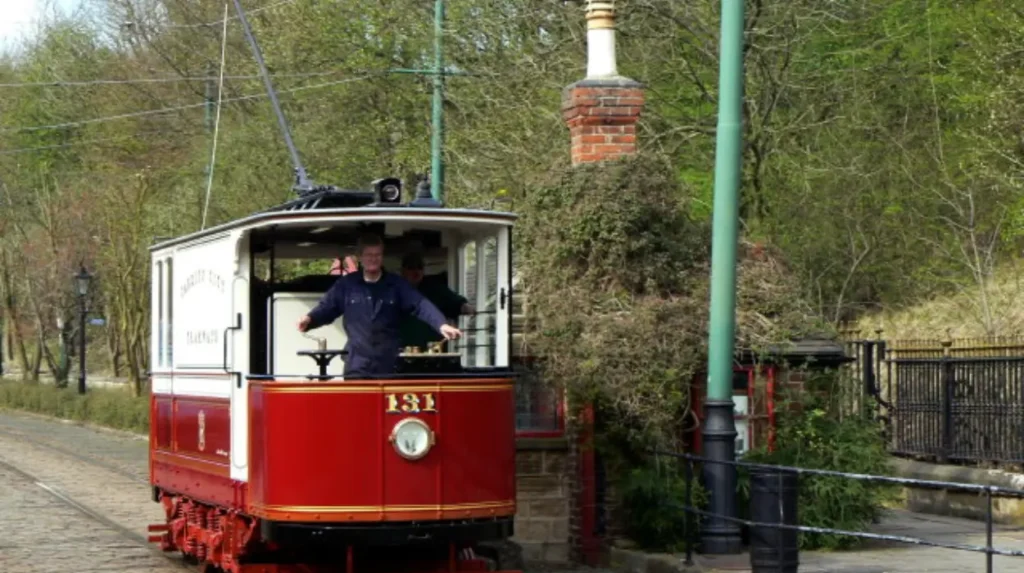 Llandaff Bus Services Guide 