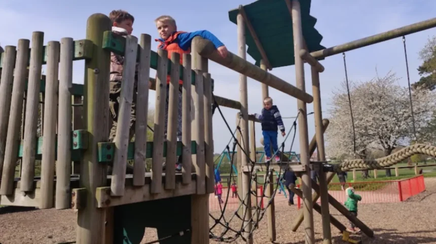 Biodiversity in Heath Park Cardiff