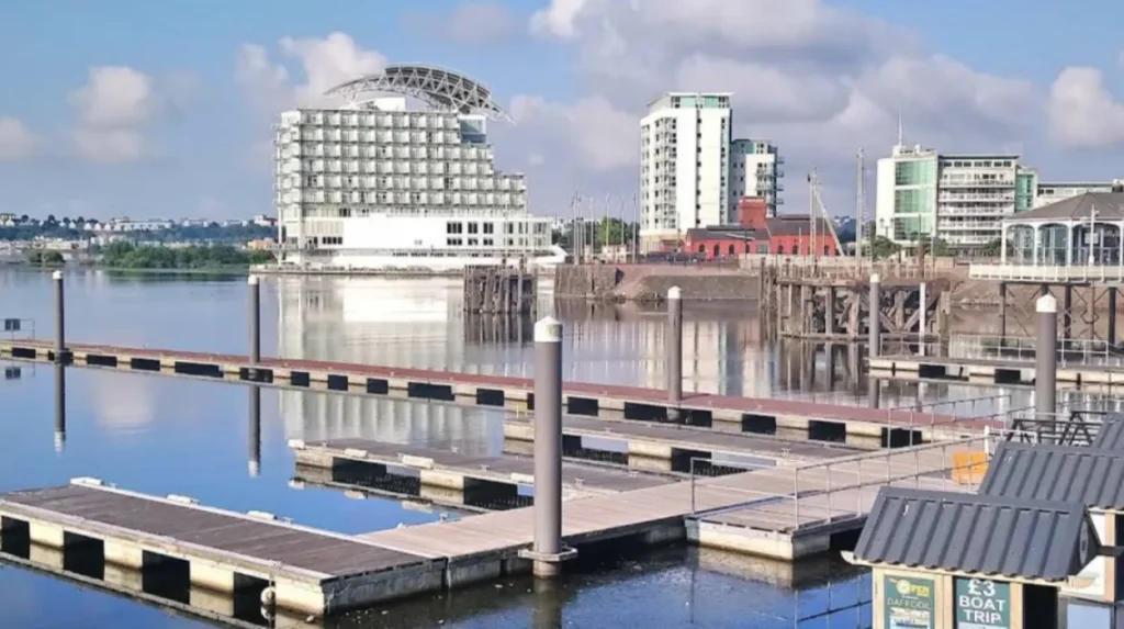 Vibrant Community and Lifestyle