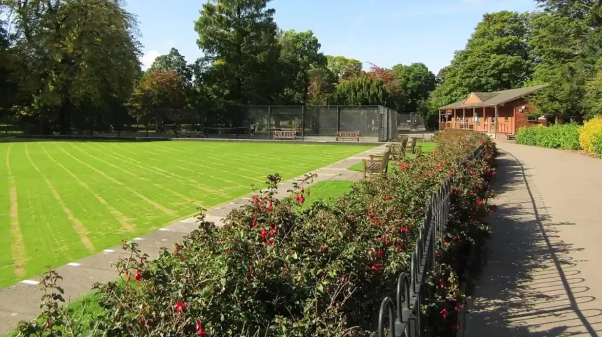 Penylan Park Maintenance A Guide to Cardiff Green Space Management