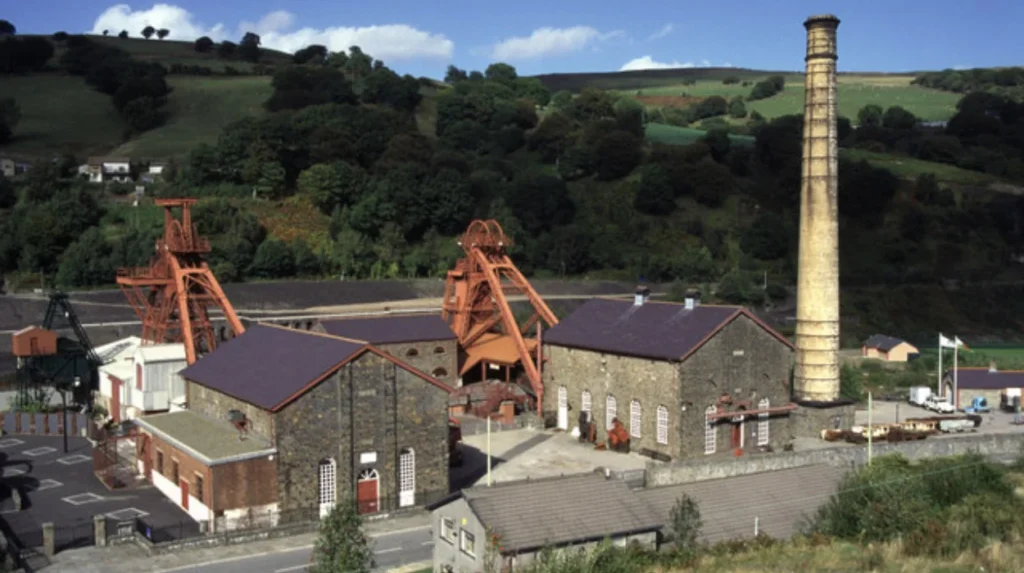 Suburban Housing Sprawl in Cardiff: Growth, Impact, and Planning