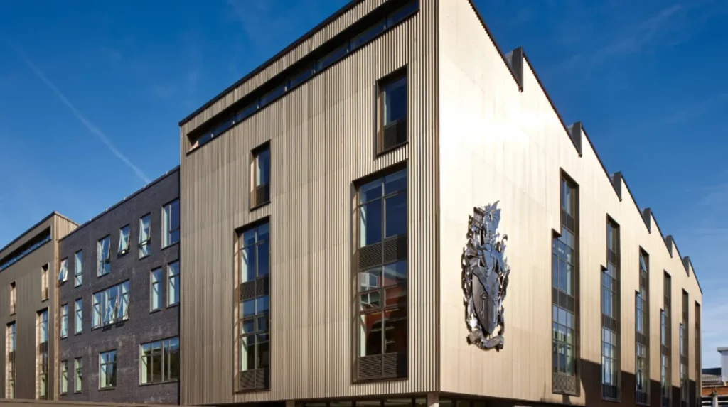 How close is the Roath Premier Inn to the Cardiff Metropolitan University campuses?