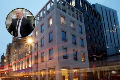 Quentin Tarantino Spotted at Luxury Hotel Ahead of Play: Cardiff 2026