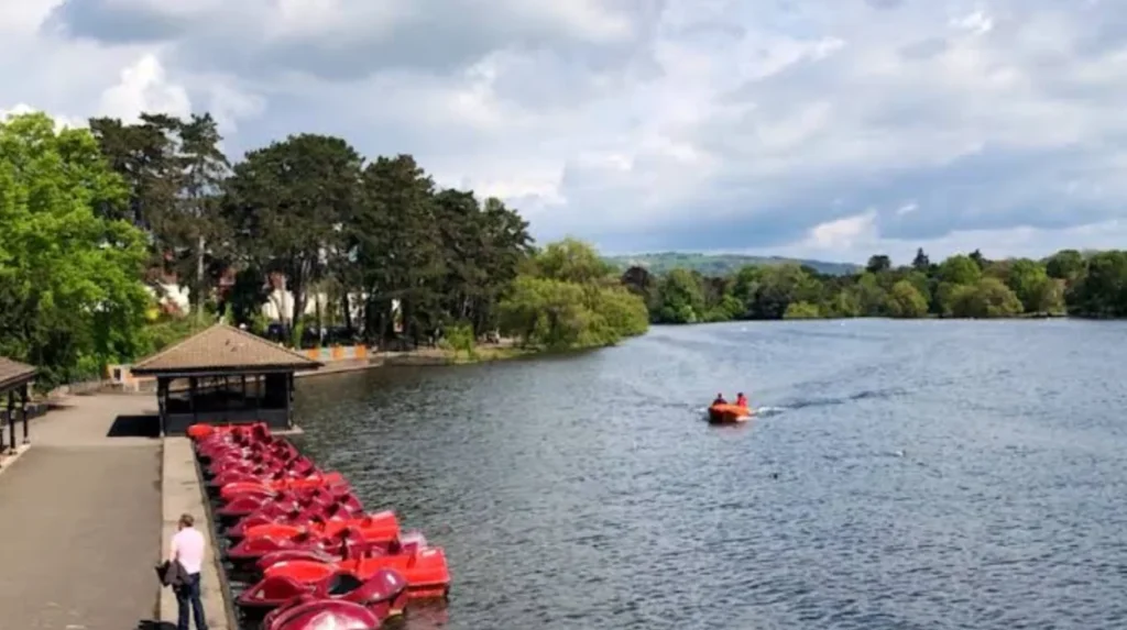When Was Roath Park Lake Established?