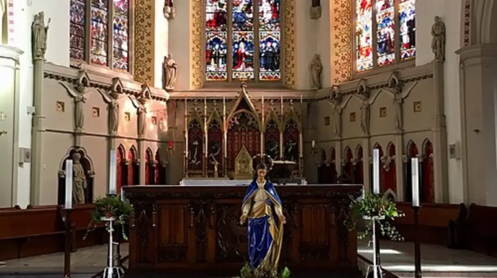 Which Catholic Church Is Located in Roath, Cardiff?