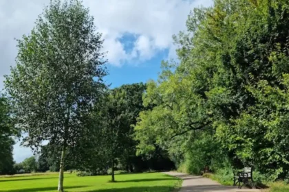 Heath Park Cardiff Visitor Guide: Facilities, Mini Railway, Wildlife, and History
