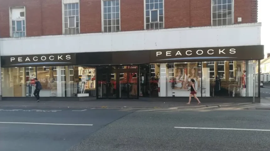 Shopping on Albany Road in Cardiff: Shops, Access and Local Guide