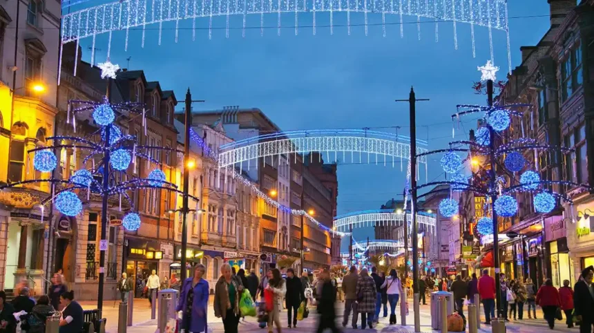 Cardiff Christmas Lights Guide Best Displays in Cardiff 2026