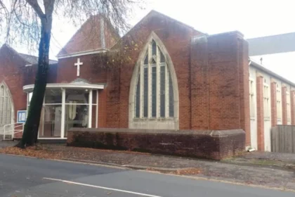 Cardiff's Hidden Chapels: Nonconformist Architectural and Cultural History Guide to Wales