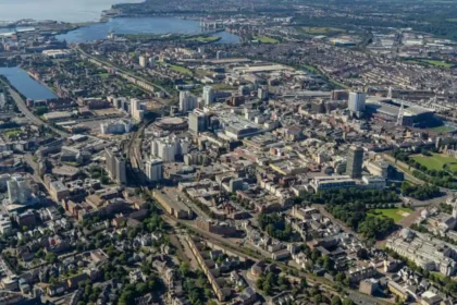 Cardiff Population Growth Trends and Demographic Analysis in Cardiff 2026