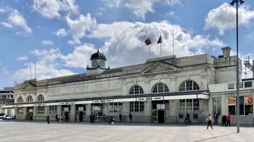 Hidden Art Deco Buildings Around Cardiff, Wales 2026