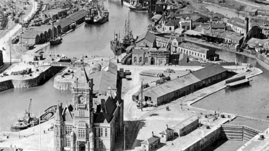 How Cardiff Expanded Eastwards Docks, Industry and Suburbs
