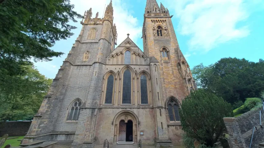 Llandaff Cathedral Walk Guide Cardiff 2026