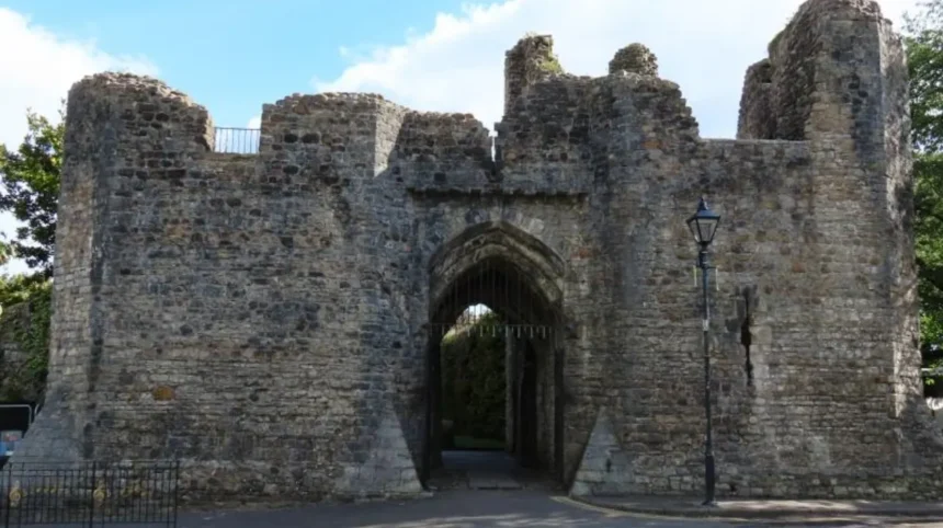 Llandaff Palace History Exploring Cardiff’s Medieval Bishop’s Palace and Historic Ruins