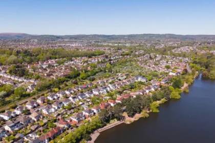 Roath Cardiff Population Demographics and Census Stats Update 2026