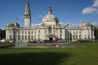 Cardiff Civic Buildings_ City Hall, Cathays Park & Heritage
