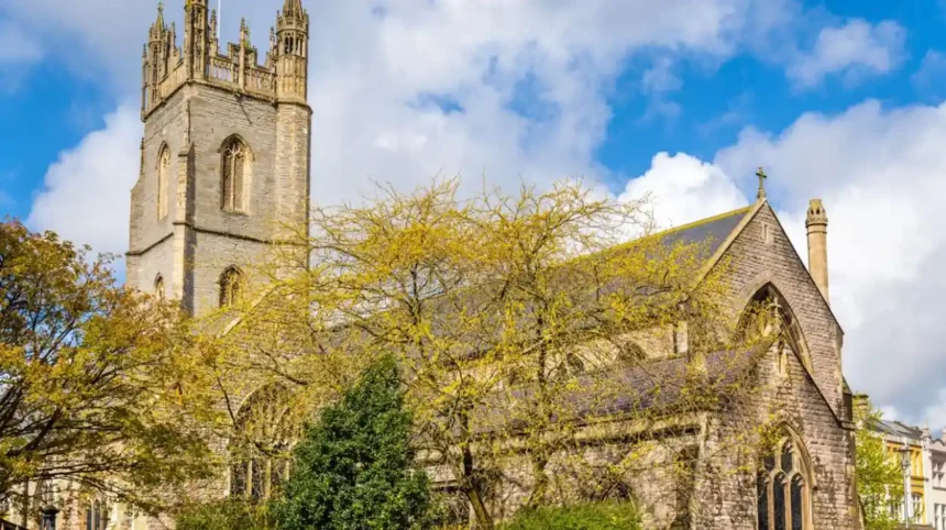 Cardiff Historic Churches A Heritage Walking Guide