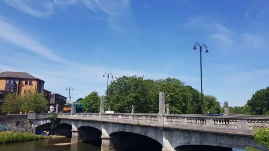 Cardiff’s Historic Bridges Taff, Ely and Cardiff Bridge