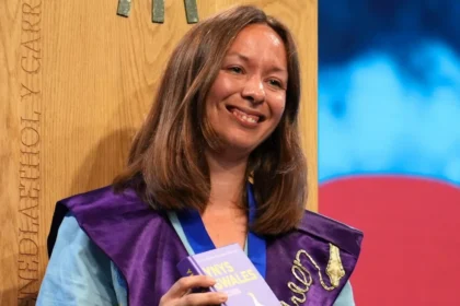 Dr Rebecca Thomas Wins Daniel Owen Memorial Medal in Pembrokeshire 2026