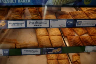 Evaluating the Best and Worst Greggs Bakery Branches Across Cardiff 2026