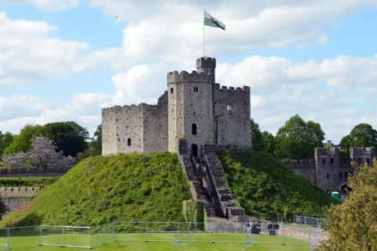 Weekend Heritage Walks Around Cardiff_ Historic Routes & Sites
