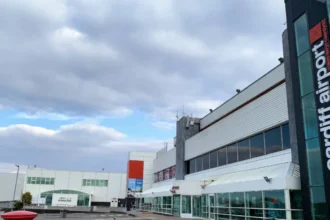 Cardiff Airport Contactless E-Gates Passenger Guide 2026
