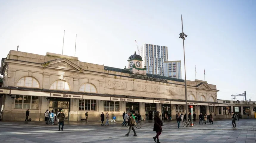 Cardiff to Penarth Commute Guide Trains, Buses and Travel Times