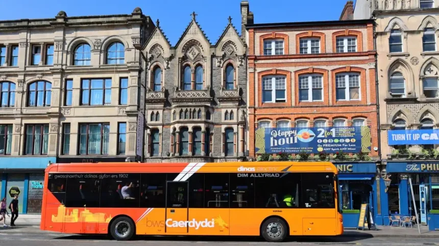 Getting Around Cardiff Without a Car Transport Guide