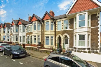 Living in Cathays Cardiff Student Housing, Transport & Amenities