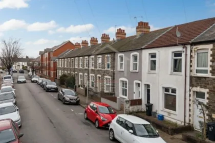 Living in Splott Cardiff Housing, Transport and Local Services