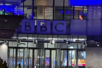 UK MPs Warn BBC Faces Managed Decline Without Urgent Overhaul, London 2026