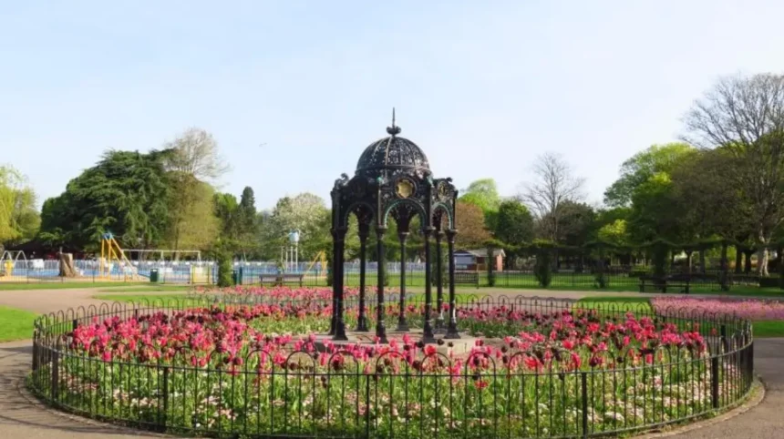 Victoria Park Cardiff Guide_ History, Attractions and Family Activities